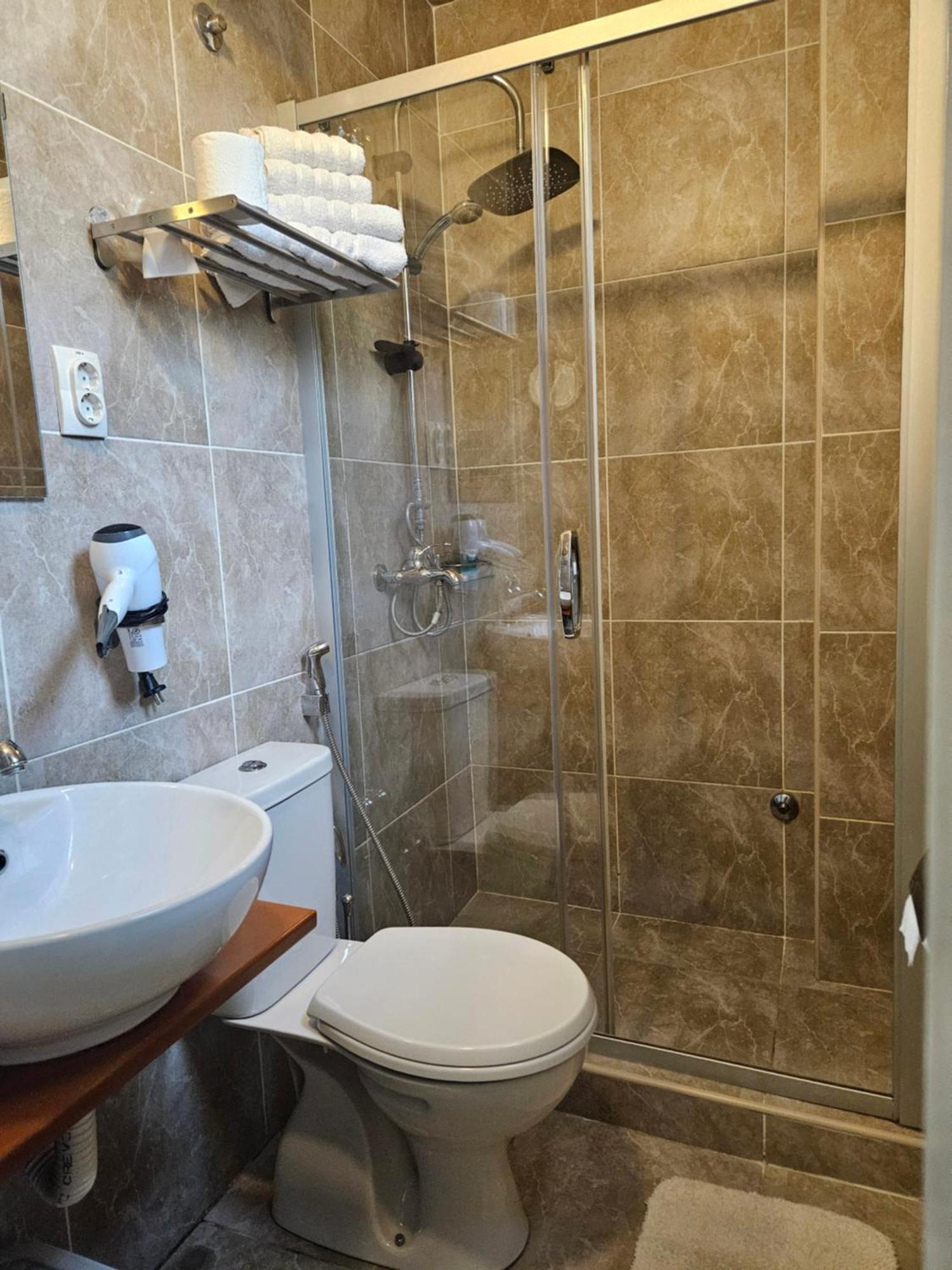 Male Stepenice Belgrad Exterior foto