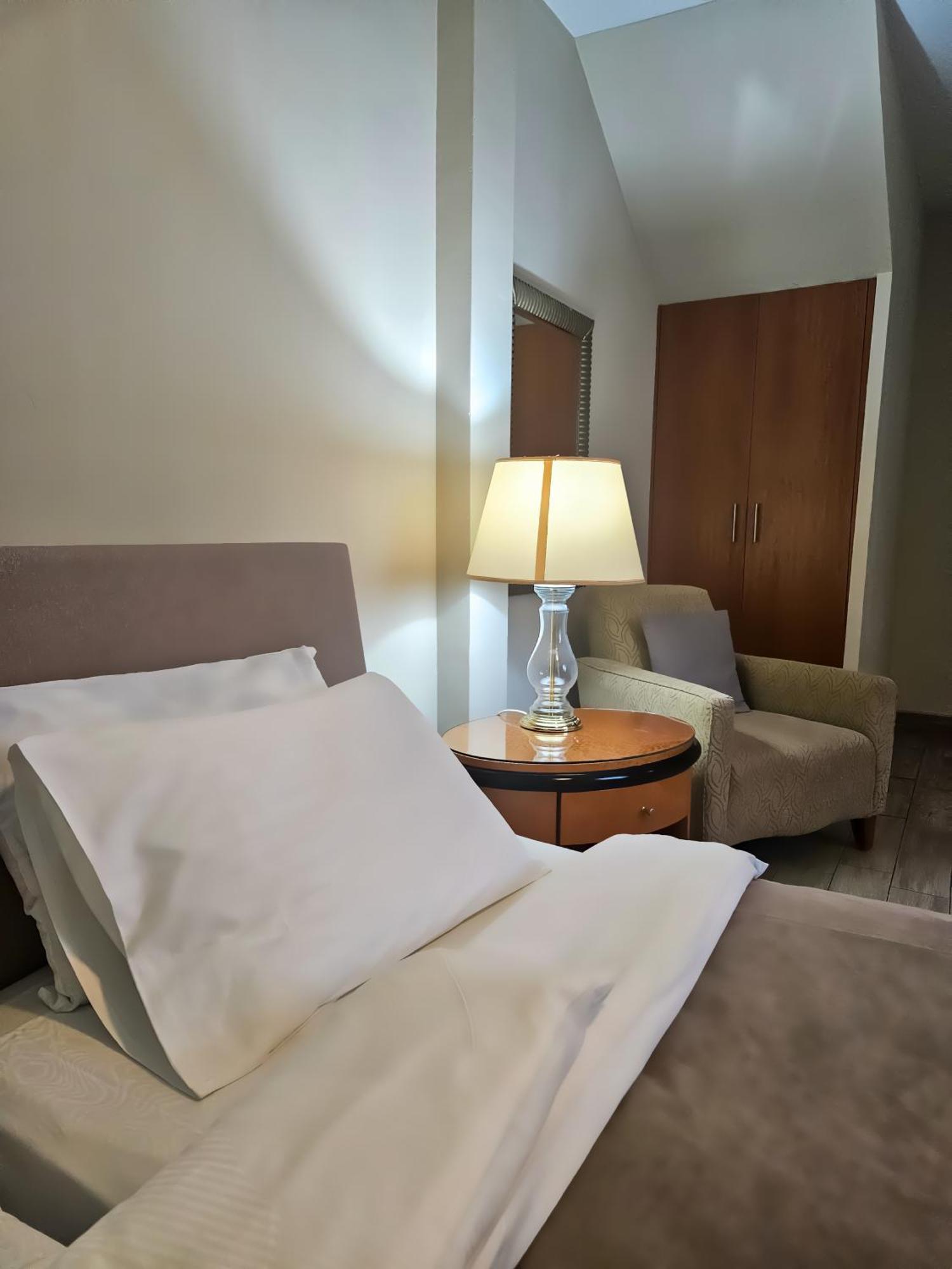 Male Stepenice Belgrad Exterior foto