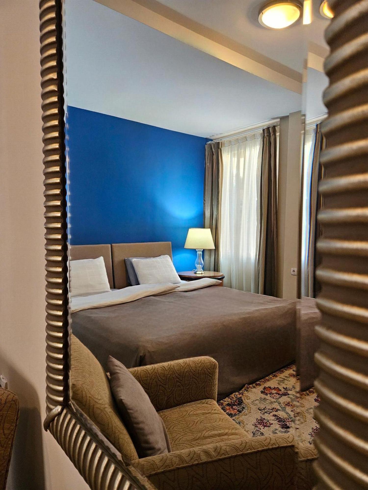 Male Stepenice Belgrad Exterior foto